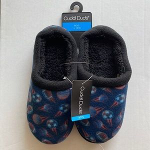 NWT Cuddl Duds boys sports theme slipper